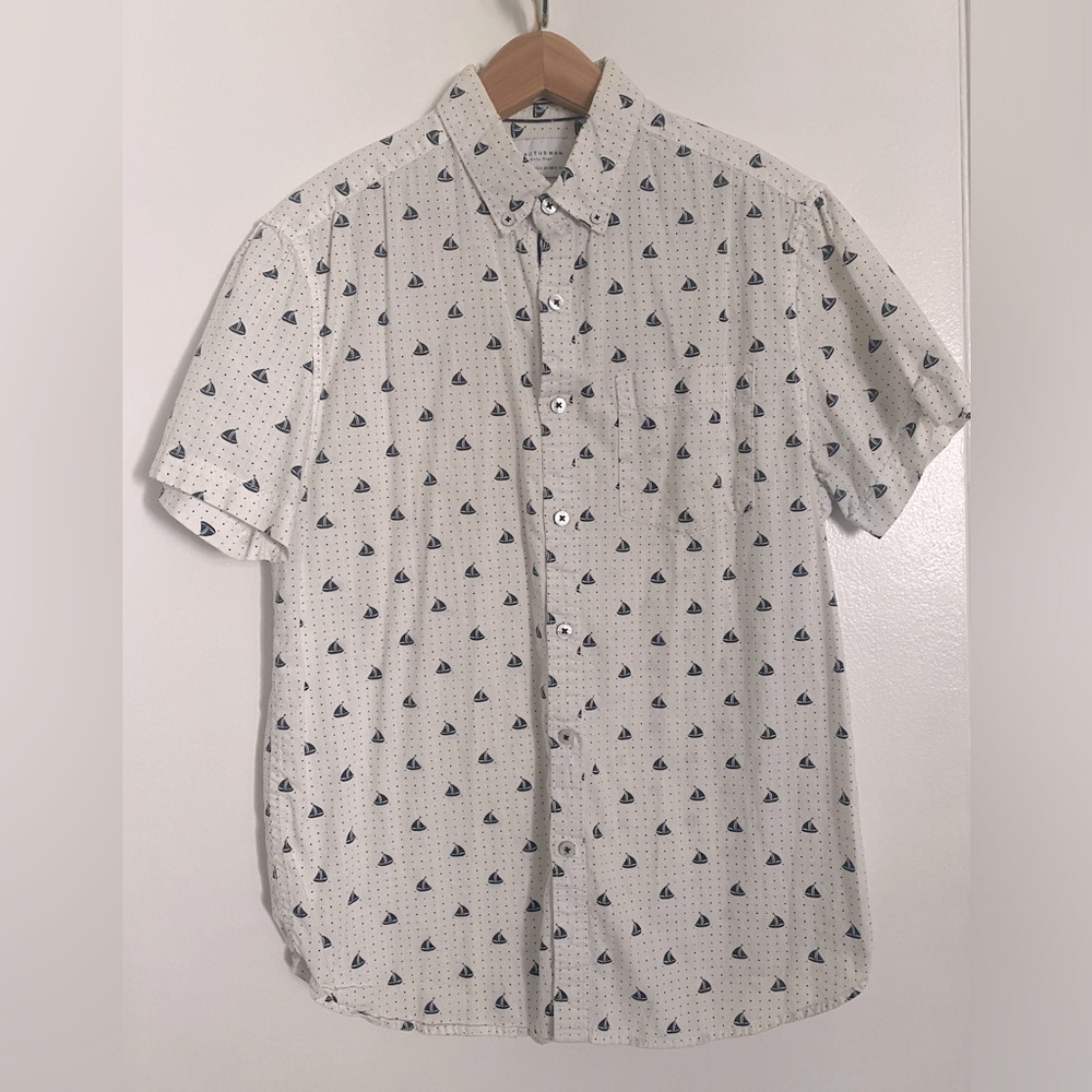 Cactus Man Slimfit Sailboat Short Sleeve Button-Up! Size Medium!